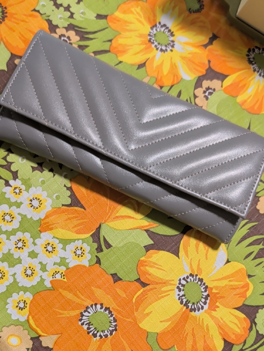 Heritage By Wolf Jewelry Travel Clutch.